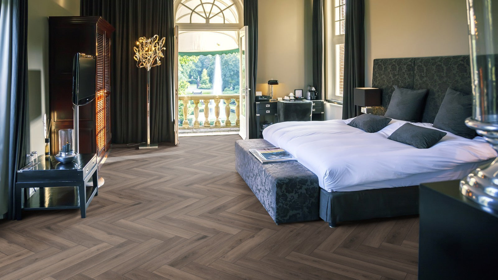 Ferrera Oak 8mm Herringbone