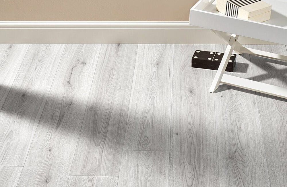 Trend Oak Grey 8mm Laminate