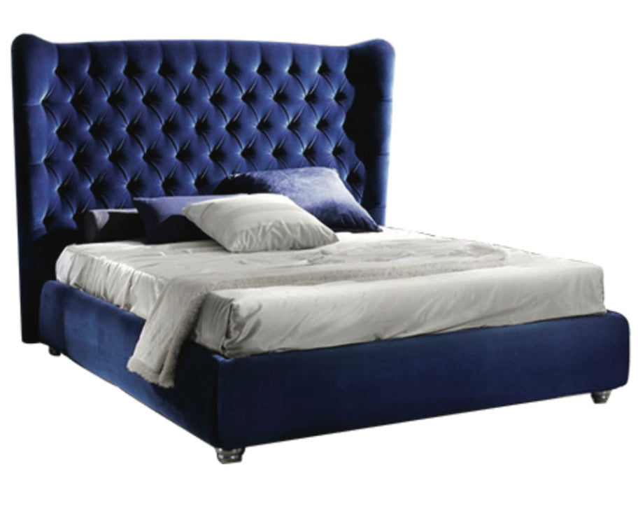 Ostentica Sleigh Bed